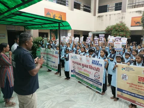 कस्तूरबा विद्यालय में गूंजी बाल संरक्षण की आवाज