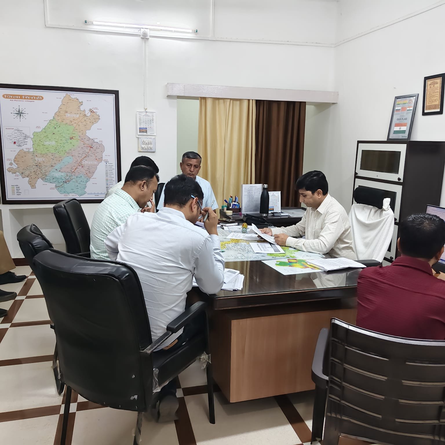 जिला जल एवं स्वच्छता समिति की बैठक आयोजित
